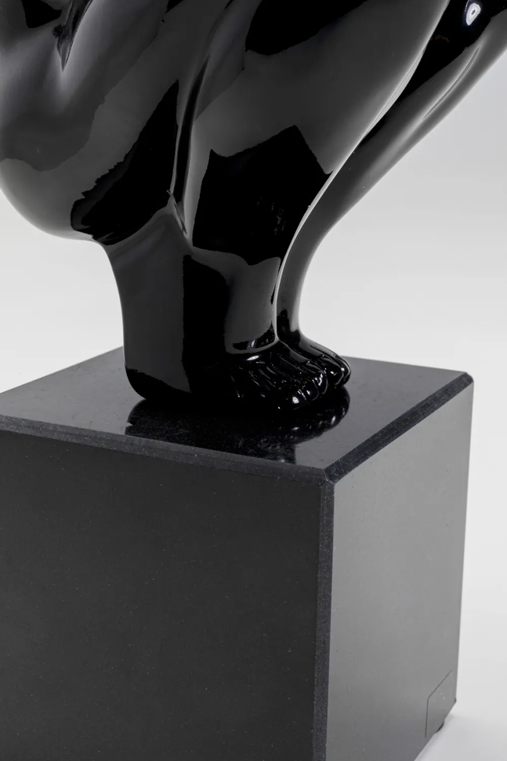 Figurki Dekoracyjne*KARE Design Figurka Dekoracyjna Athlet 75x42 Cm Czarna