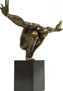 Figurki Dekoracyjne*KARE Design Figurka Dekoracyjna Athlet 75x45 Cm Brązowa