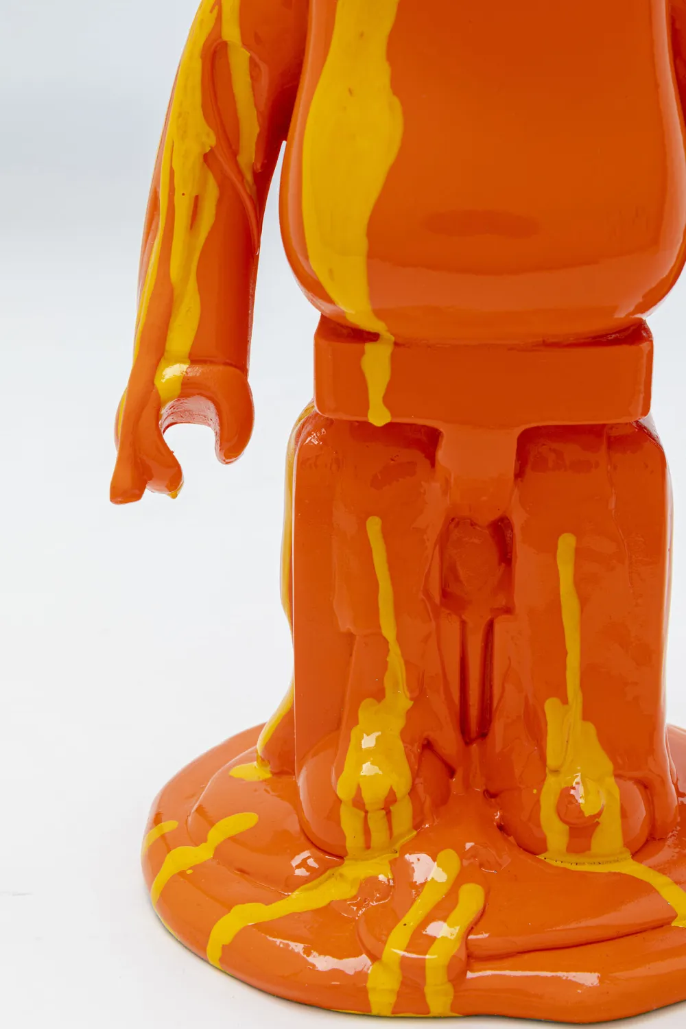 Figurki Dekoracyjne*KARE Design Figurka Dekoracyjna Pomarańczowa Miś I Lód 16x40 Cm
