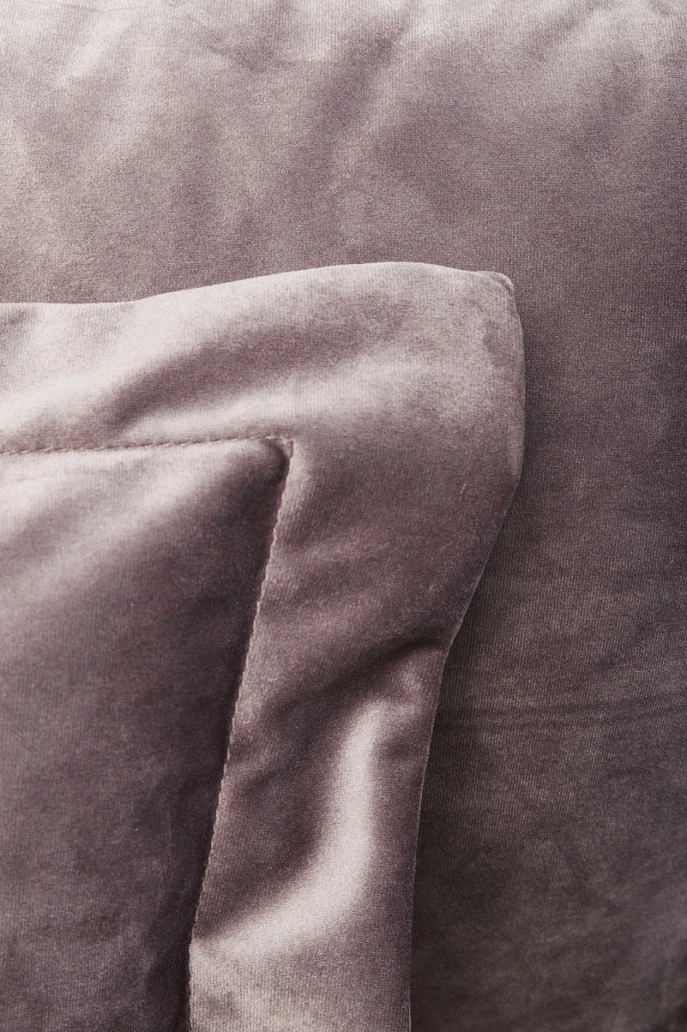 Fotele*KARE Design Fotel Lullaby 102x70 Cm Taupe