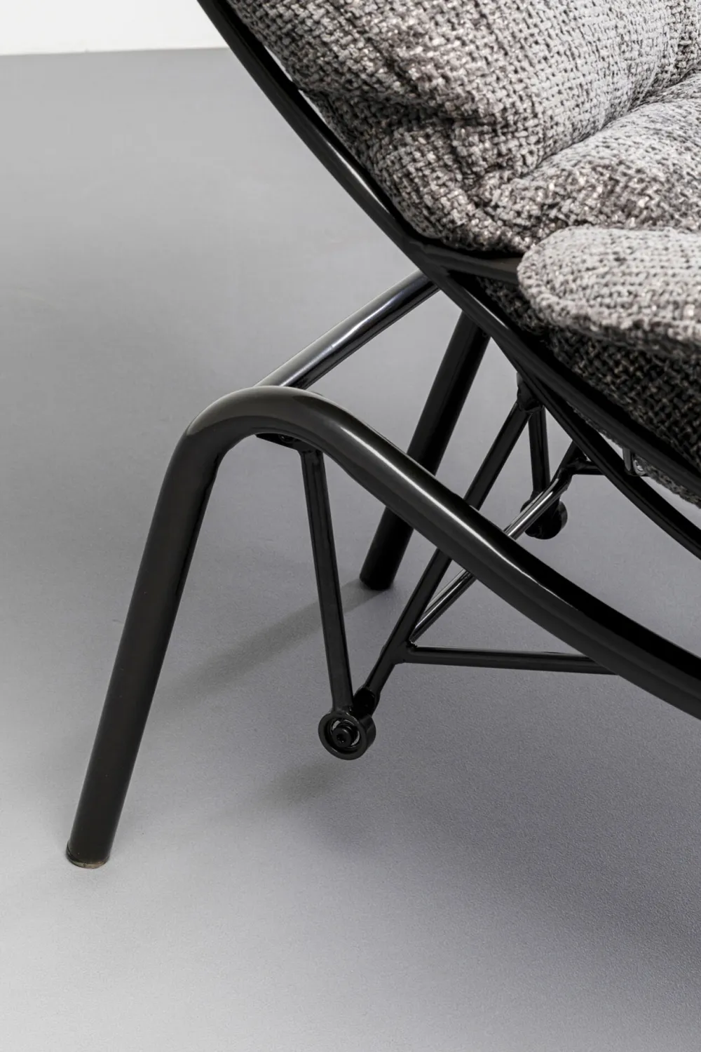 Fotele*KARE Design Fotel Szary Z Podnóżkiem Funkcja Bujania Nogi Czarne
