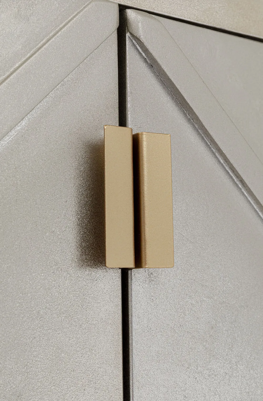 Komody*KARE Design Komoda Venice Triangle 180x64 Cm Srebrno Złota