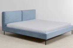 Łóżka*KARE Design Łóżko Podwójne Z Zagłówkiem Niebieskie Nogi Czarne 160x200 Cm