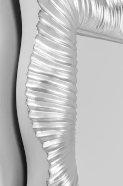 Lustra*KARE Design Lustro Wavy 94x124 Cm Srebrne