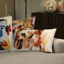 Poduszki Dekoracyjne*KARE Design Poduszka Dekoracyjna Artistic Hands 50x30 Cm Kolorowa