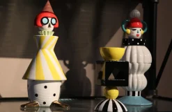 Figurki Dekoracyjne*KARE Design Pojemnik Dekoracyjny Puppet Ø10x26 Cm Kolorowy