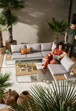 Sofy*KARE Design Sofa Ogrodowa Ze Stolikiem Holiday White 242x242 Cm
