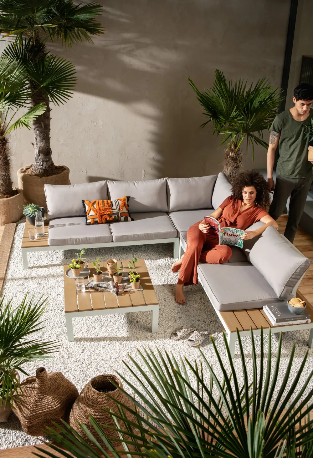 Sofy*KARE Design Sofa Ogrodowa Ze Stolikiem Holiday White 242x242 Cm