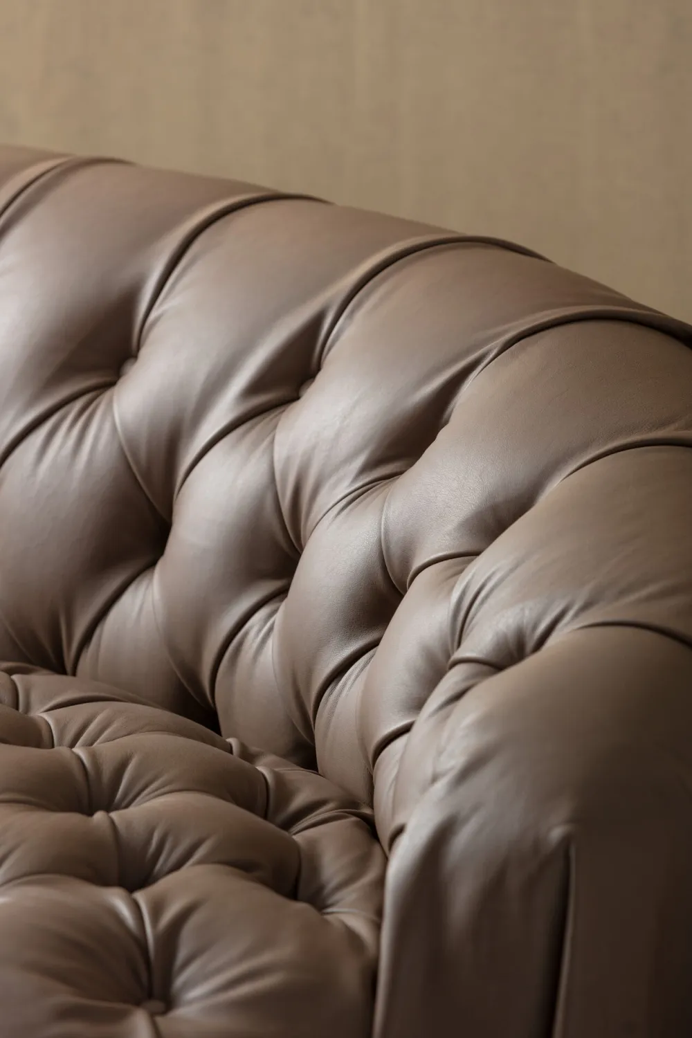 Sofy*KARE Design Sofa 3-osobowa Pikowana Brązowa Skóra Semianilinowa 226 Cm