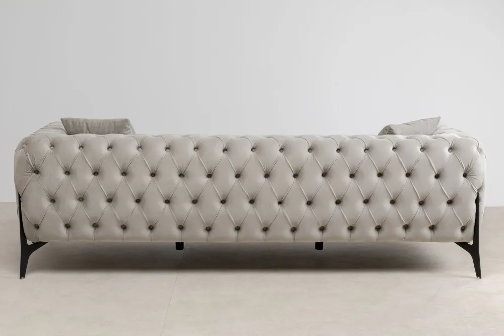 Sofy*KARE Design Sofa 3-osobowa Welurowa Pikowana Beżowa Glamour 240 Cm Nogi Czarne