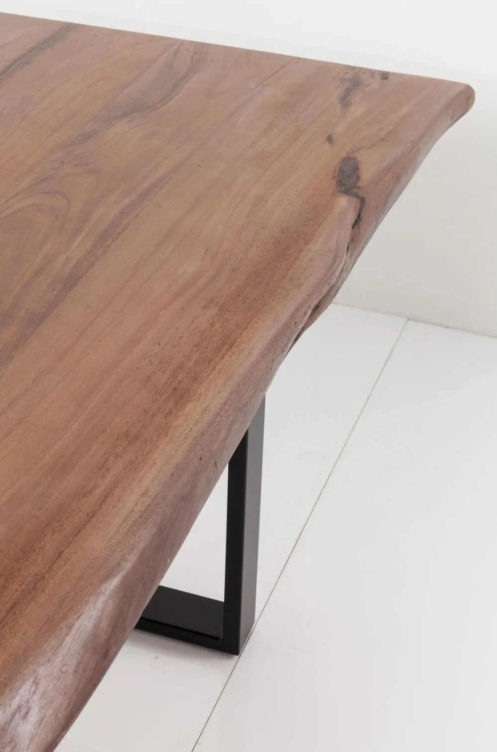 Stoły*KARE Design Stół Z Drewnianym Blatem Z Akacji I Czarnymi Metalowymi Nogami 200x100 Cm