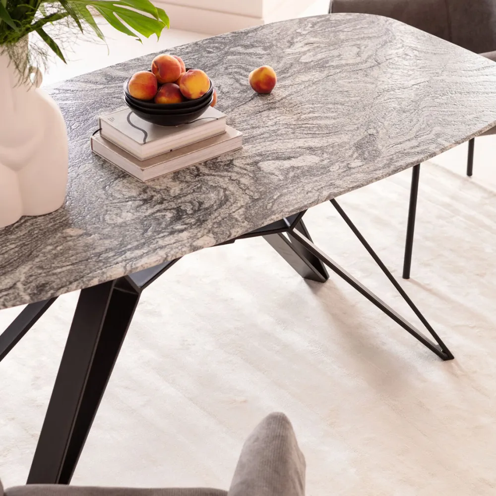 Stoły*KARE Design Stół Z Granitowym Blatem I Czarnymi Stalowymi Nogami 200x100 Cm