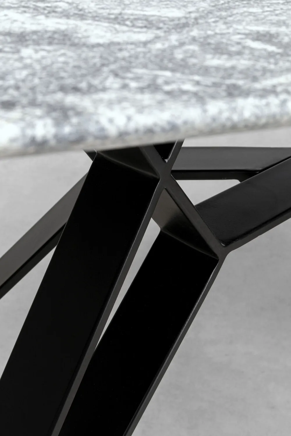 Stoły*KARE Design Stół Z Granitowym Blatem I Czarnymi Stalowymi Nogami 200x100 Cm
