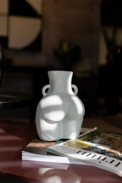 Wazony*KARE Design Wazon Biały Z Motywem Ludzkiego Ciała Ceramiczny 16x22 Cm